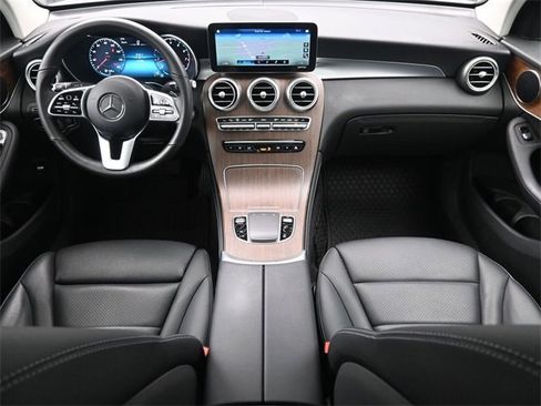 Used 2020 Mercedes-Benz GLC 300 4MATIC image 21