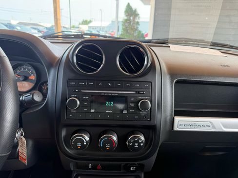 Used 2014 Jeep Compass Sport w/ Power Value Group FWD image 35