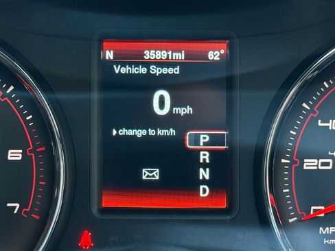 Used 2014 Dodge Charger R/T image 39