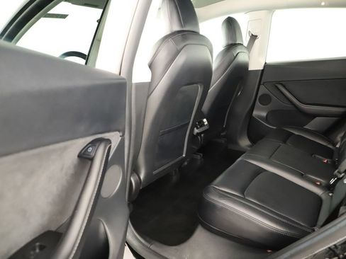 Used 2021 Tesla Model Y Performance AWD/4WD image 29