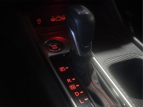 Used 2025 Nissan Sentra SR image 26