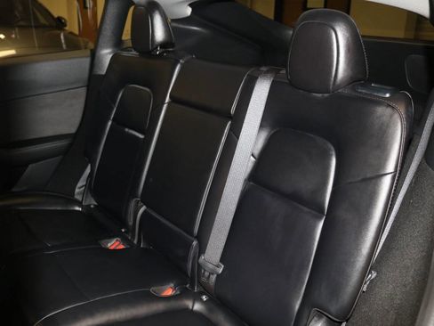 Used 2023 Tesla Model Y Performance image 61