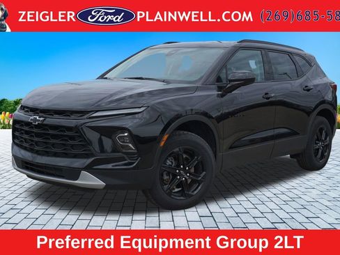 Used 2024 Chevrolet Blazer LT w/ Convenience Package FWD image 1