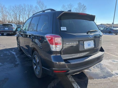 Used 2018 Subaru Forester 2.5i Premium image 3