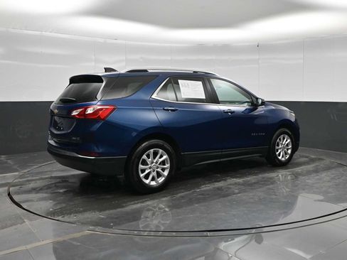 Used 2019 Chevrolet Equinox LT w/ Sun & Navigation Package AWD/4WD image 7