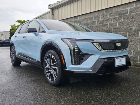New 2026 Cadillac Optiq Sport 2 RWD image 13