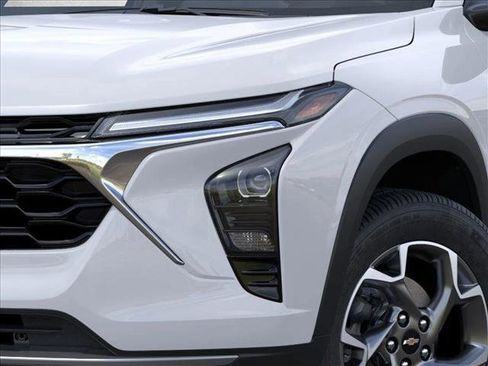 New 2026 Chevrolet Trax LT image 10