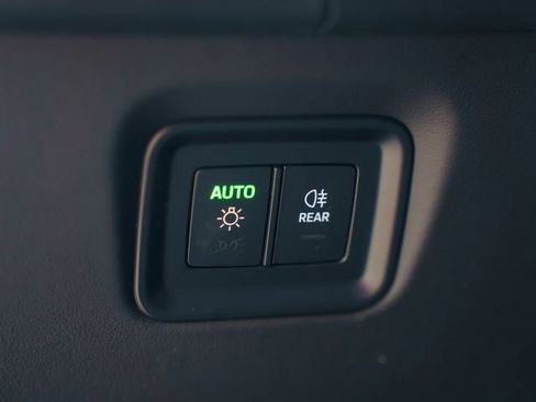 Certified 2026 Porsche Cayenne E-Hybrid AWD/4WD image 29