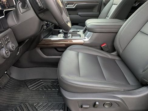 New 2026 Chevrolet Silverado 1500 LT Trail Boss w/ LT Trail Boss Premium Package AWD/4WD image 17