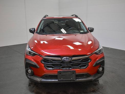 Used 2024 Subaru Crosstrek 2.5i Limited image 2