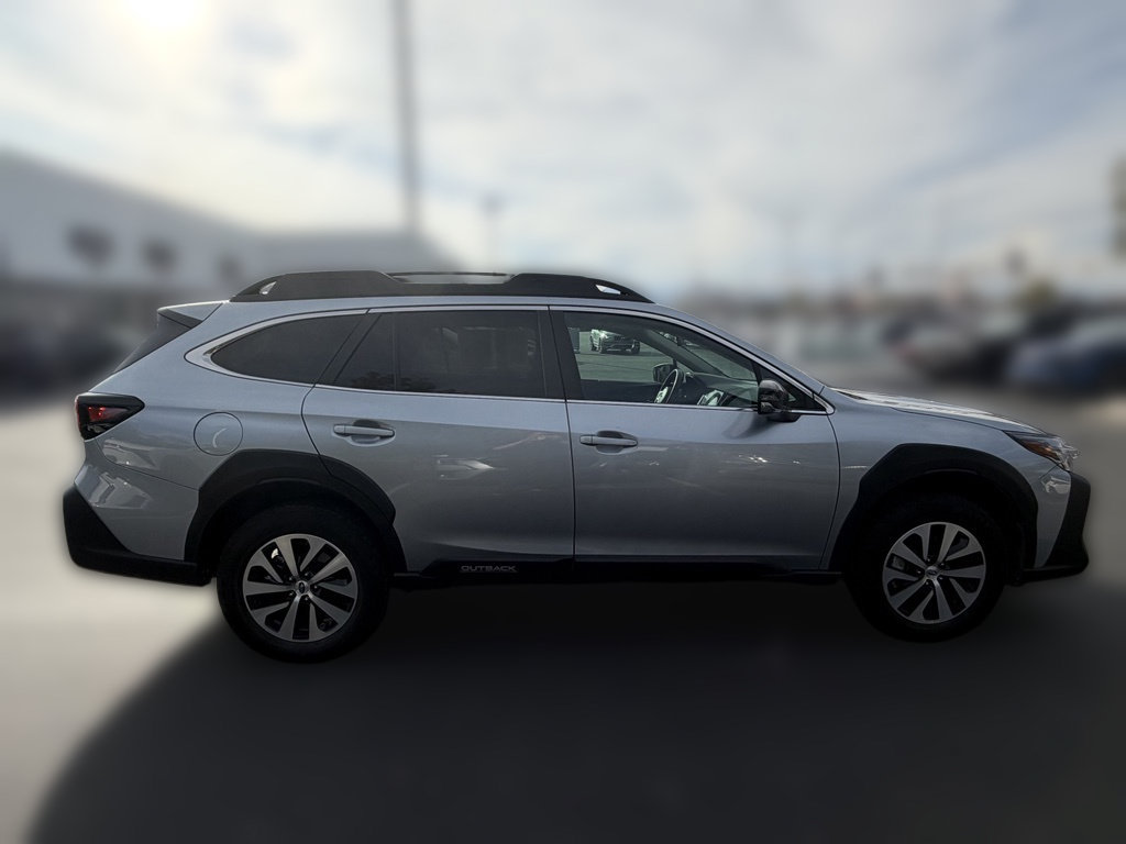 Used 2024 Subaru Outback Premium AWD/4WD image 6