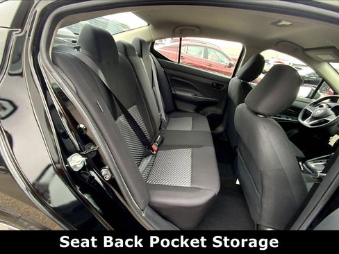 Used 2022 Nissan Versa S image 28