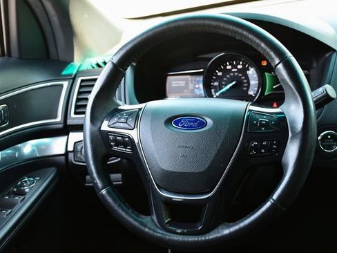 Used 2016 Ford Explorer Limited w/ Equipment Group 301A AWD/4WD image 20