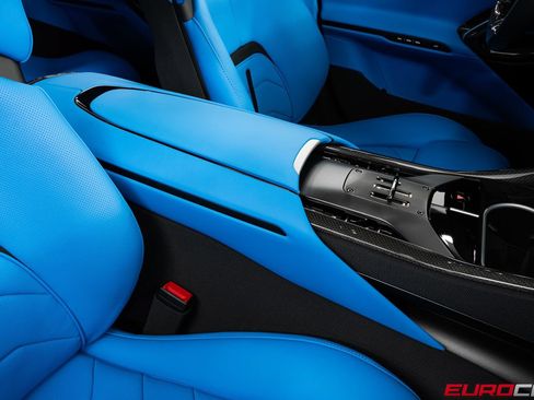 Used 2026 Ferrari Purosangue AWD/4WD image 43