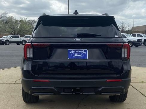 New 2026 Ford Explorer ST-Line w/ ST-Line Street Pack RWD image 3