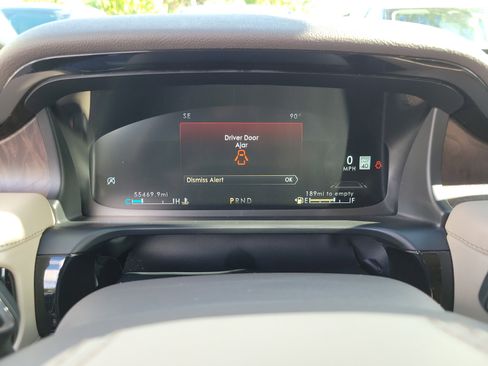 Certified 2022 Lincoln Aviator Reserve w/ Elements Package Plus RWD image 16