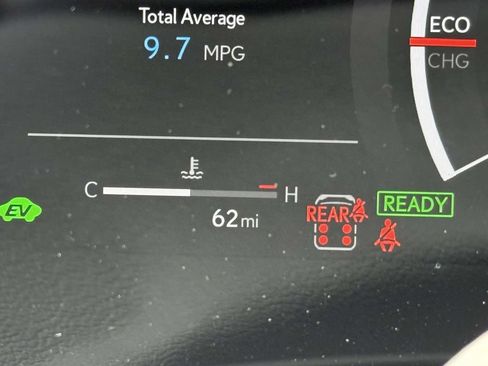 Used 2026 Lexus TX 500h AWD w/ Technology Package image 31