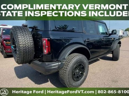 New 2026 Ford Bronco Badlands w/ Sasquatch Package AWD/4WD image 2
