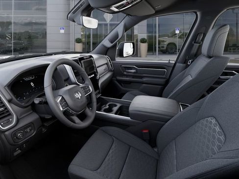 New 2026 RAM 1500 4x4 Crew Cab image 22