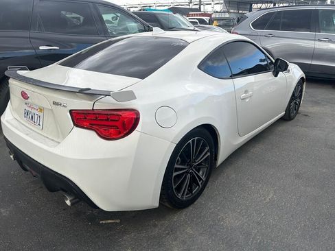 Used 2018 Subaru BRZ Limited w/ Popular Package #2 RWD image 4