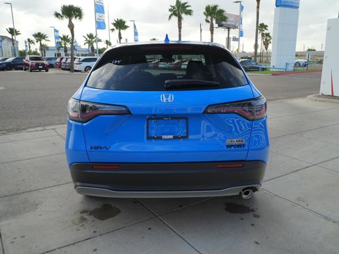 New 2026 Honda HR-V Sport image 6