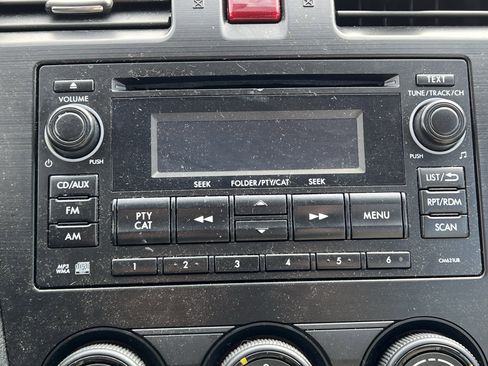 Used 2013 Subaru Impreza 2.0i image 25