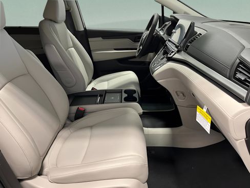 New 2026 Honda Odyssey EX-L image 29