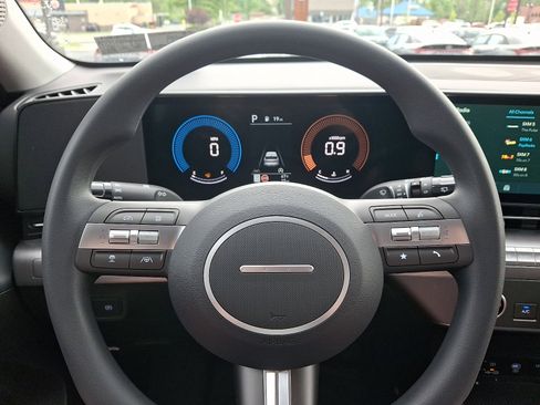 New 2026 Hyundai Kona SE AWD/4WD image 10