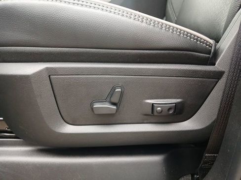 New 2026 RAM 4500 Laramie w/ Laramie Trim Package image 32