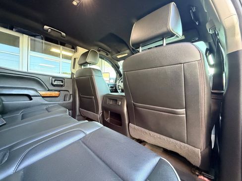 Used 2019 Chevrolet Silverado 3500 High Country w/ Duramax Plus Package AWD/4WD image 39