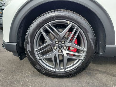 Used 2025 Ford Explorer ST w/ Sun And Sound Package image 27