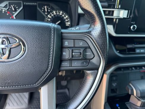 Used 2025 Toyota Tundra SR5 AWD/4WD image 18