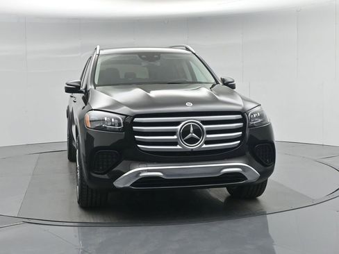 Used 2024 Mercedes-Benz GLS 450 4MATIC image 58