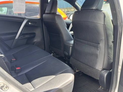 Used 2018 Toyota RAV4 SE w/ Power Extra Value Package AWD/4WD image 22