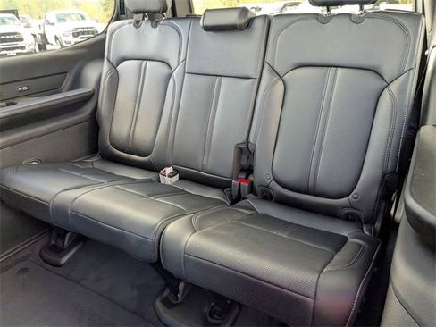 New 2025 Jeep Wagoneer Series II image 33