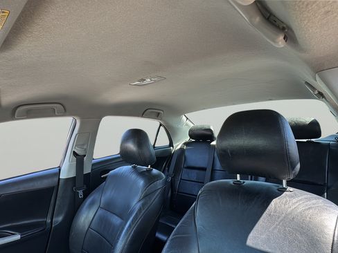 Used 2013 Toyota Corolla S FWD image 32
