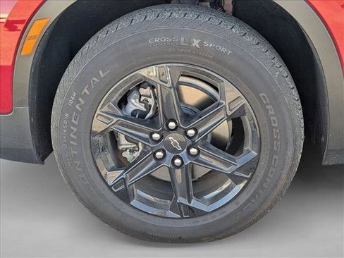 Used 2024 Chevrolet Blazer LT w/ Midnight/Sport Edition image 10