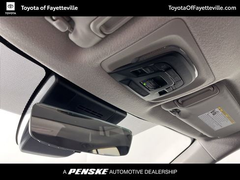 Used 2026 Toyota Corolla Cross LE w/ Moonroof Package FWD image 24
