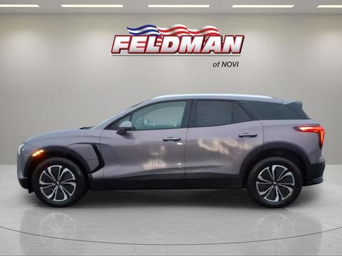 Used 2024 Chevrolet Blazer EV LT AWD/4WD image 2