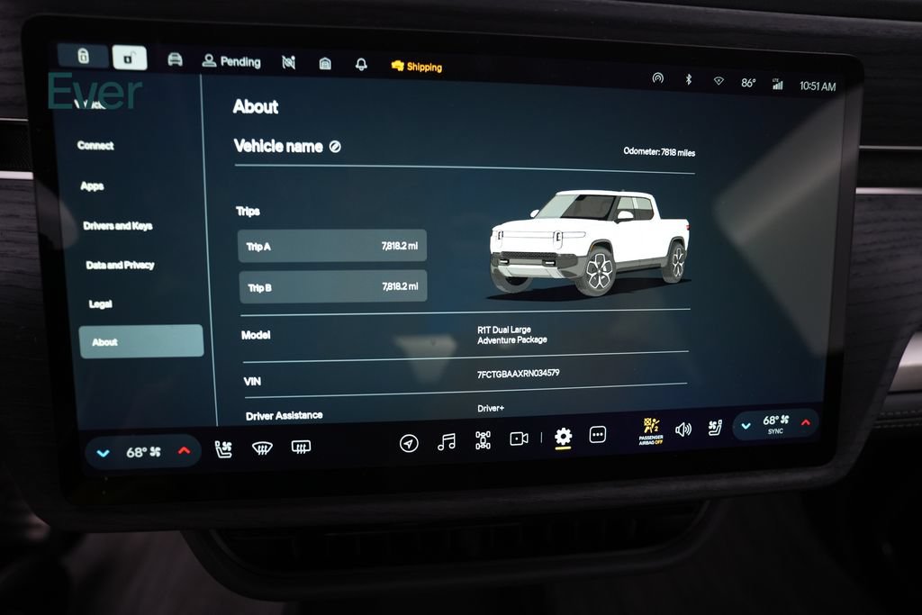 Used 2024 Rivian R1T Adventure Dual AWD/4WD image 7