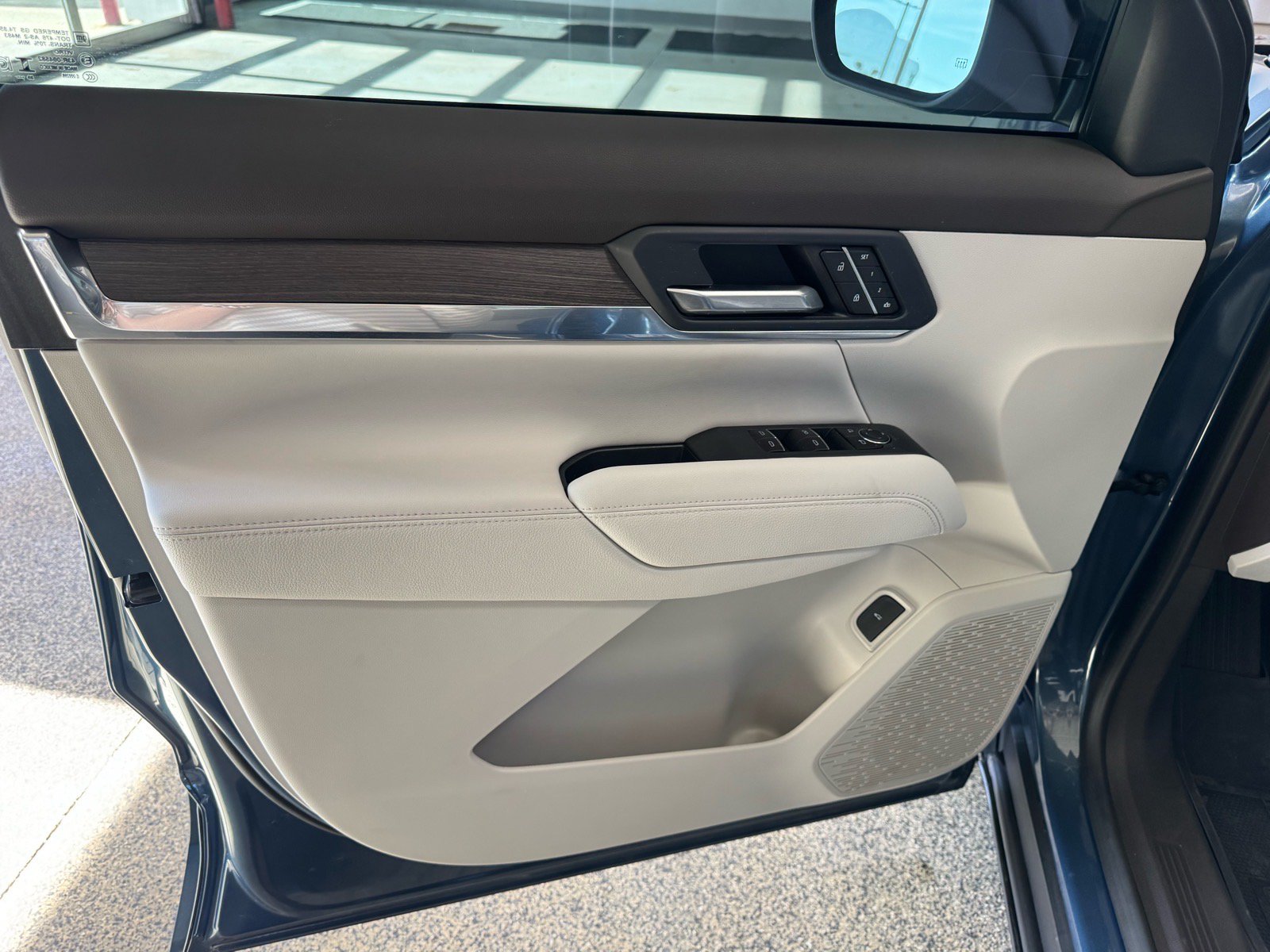 Used 2026 GMC Terrain Denali w/ LPO, Floor Liner Package AWD/4WD image 17