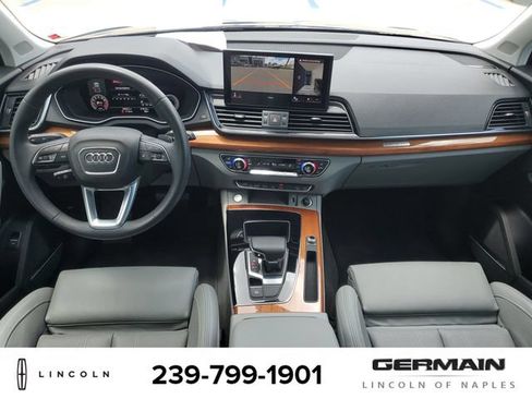 Used 2021 Audi Q5 Prestige AWD/4WD image 17
