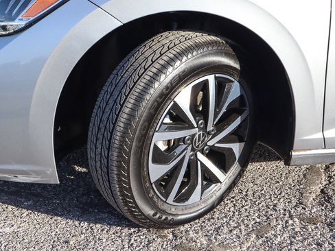 Used 2024 Volkswagen Jetta S image 18