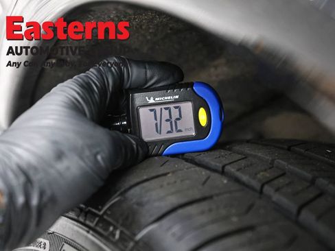 Used 2024 Dodge Durango GT RWD image 27