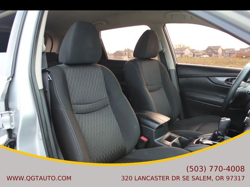 Used 2017 Nissan Rogue S FWD image 18