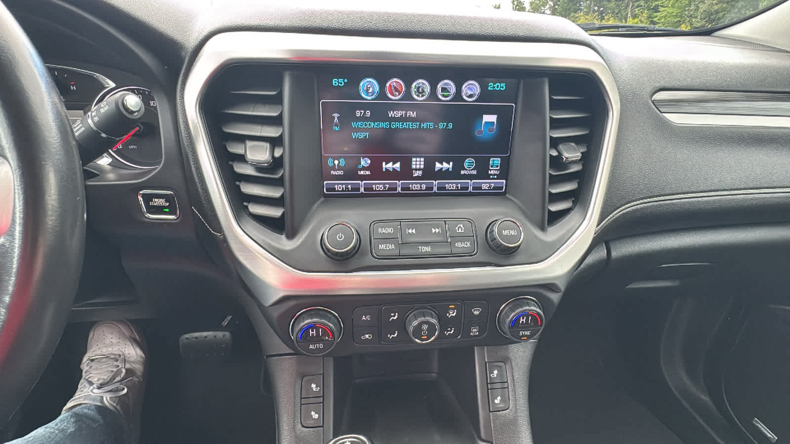 Used 2018 GMC Acadia SLT AWD/4WD image 15