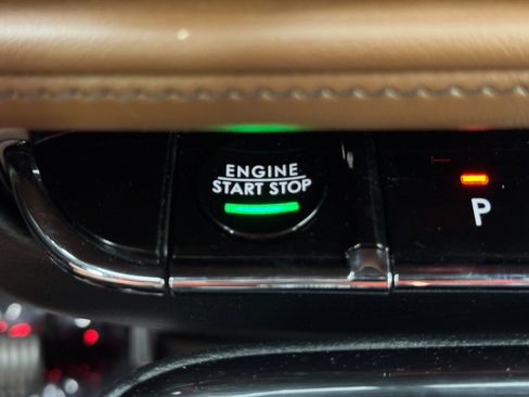 Used 2022 Lincoln Nautilus Reserve image 23