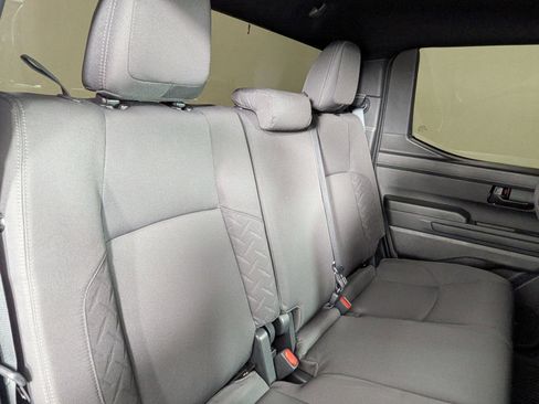 Used 2025 Toyota Tacoma SR5 AWD/4WD image 23