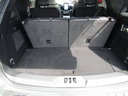 Used 2024 Ford Explorer ST w/ Equipment Group 401A AWD/4WD image 15