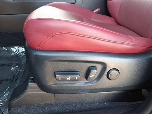 Used 2022 Lexus GX 460 Premium image 14